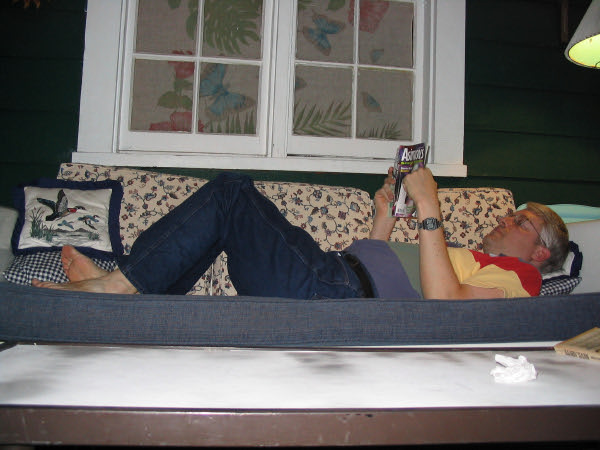 [Gliding Sofa with Alex]